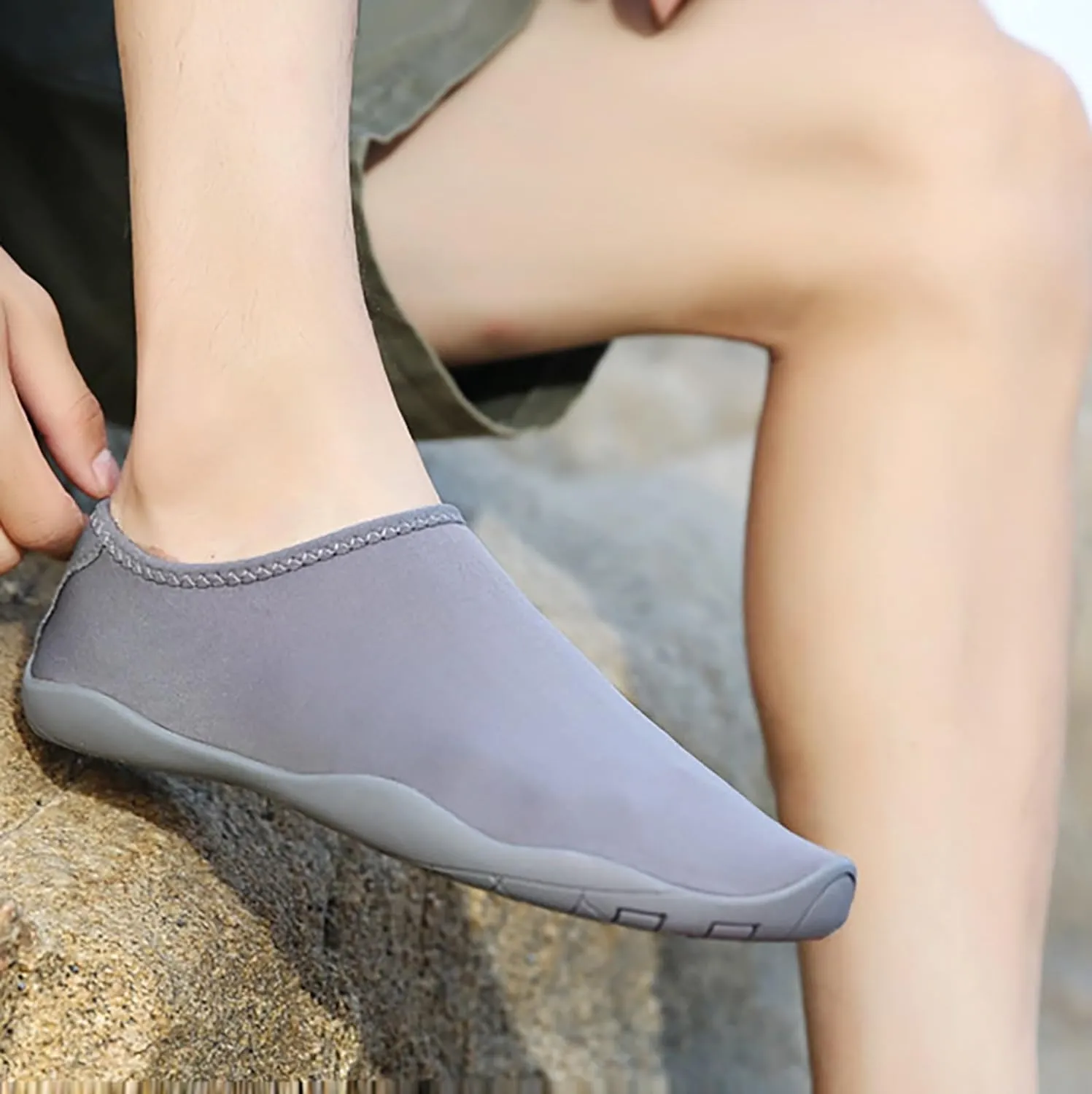 Aqua Socks Water Shoes Quick Dry Barefoot Swim Beach Pool Surf Hiking Kayaking Diving Yoga Outdoor Sport Shoes Men Women