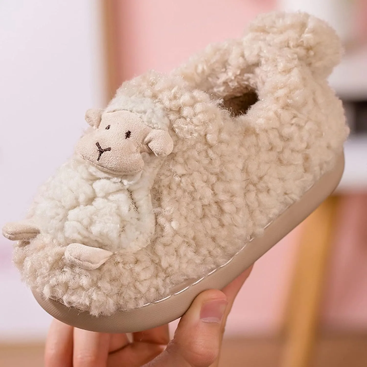 Autumn and Winter Cute Boys and Girls Slippers Flat Bottom Soft and Comfortable Warm Sheep Shape Toddler Slippers