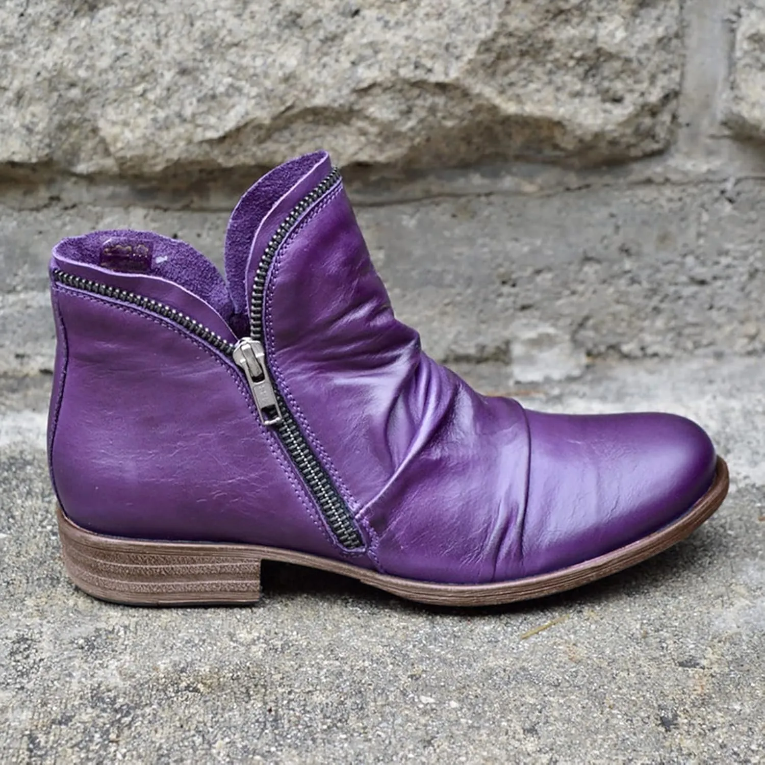 Cathalem Ankle Boots for Women Retro Zipper Womens Boots Low Heel Short Shoes Side Zip-up Vintage Leather Damping Shoes