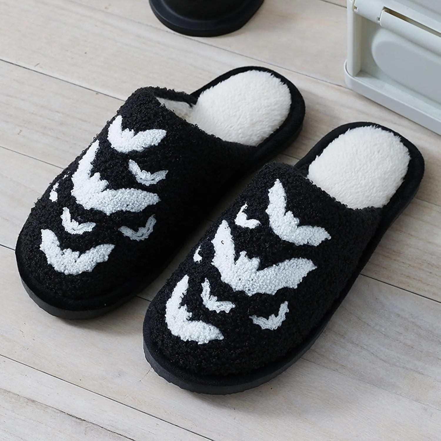Cathalem Halloween Slippers for Women Retro Cozy Comfy Plush Warm Fur Lined House Slippers Lightweight Fuzzy Slip-on Shoes