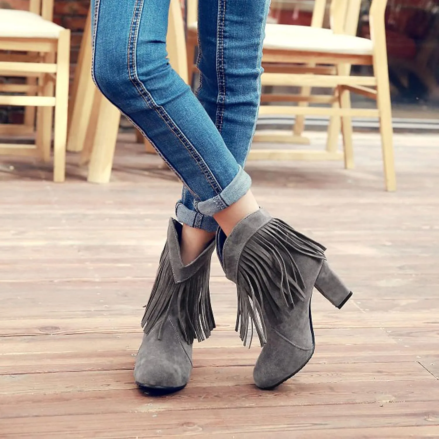 Cowboy Boots for Women Flat Womens Ruffled Ankle Boots Low Chunky Block Stacked Heel Boots Slip On Pointed Toe Western Shoes 52