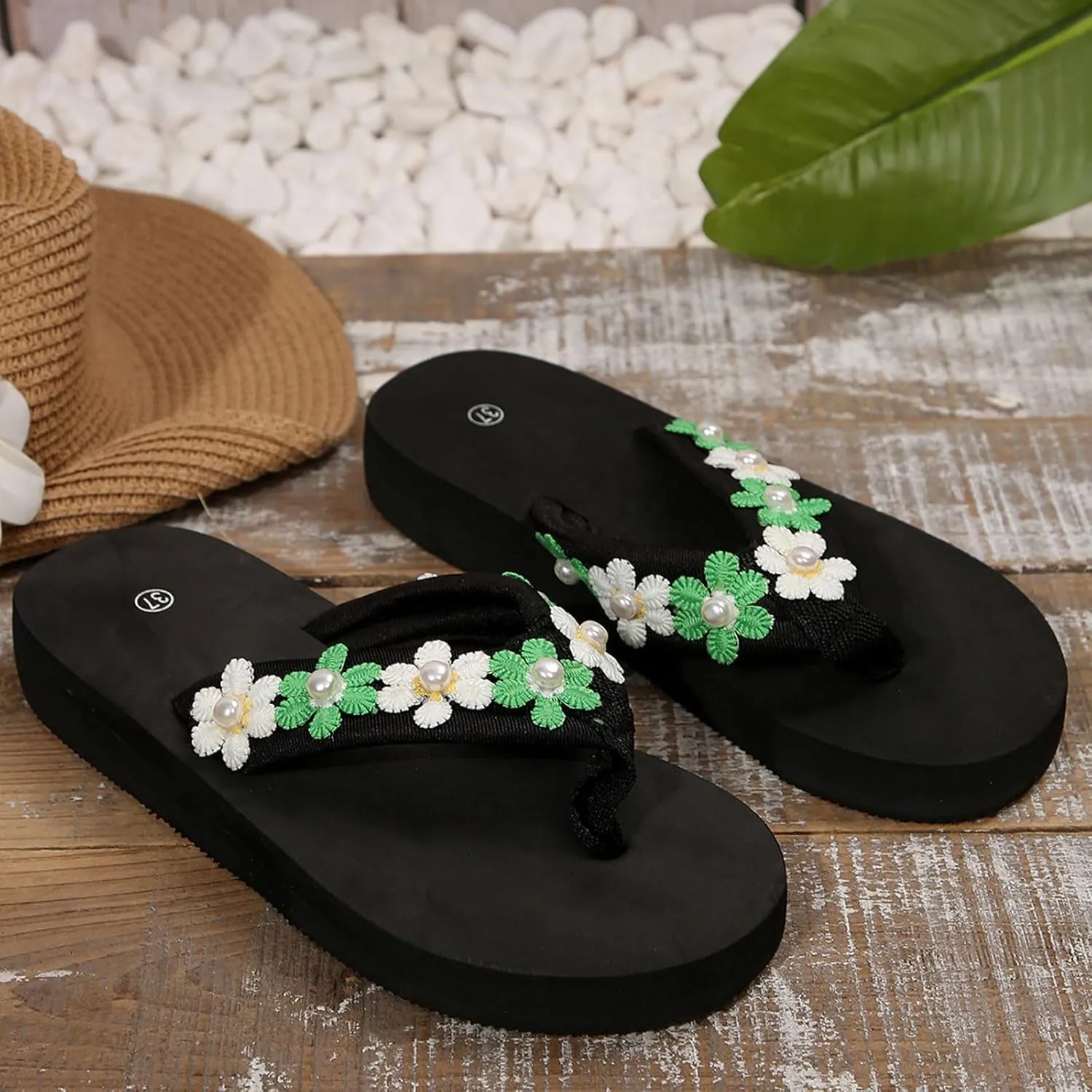 Flip Flops for Women with Arch Support Comfortable Summer Beach Thong Sandals Slip On Dressy Slippers