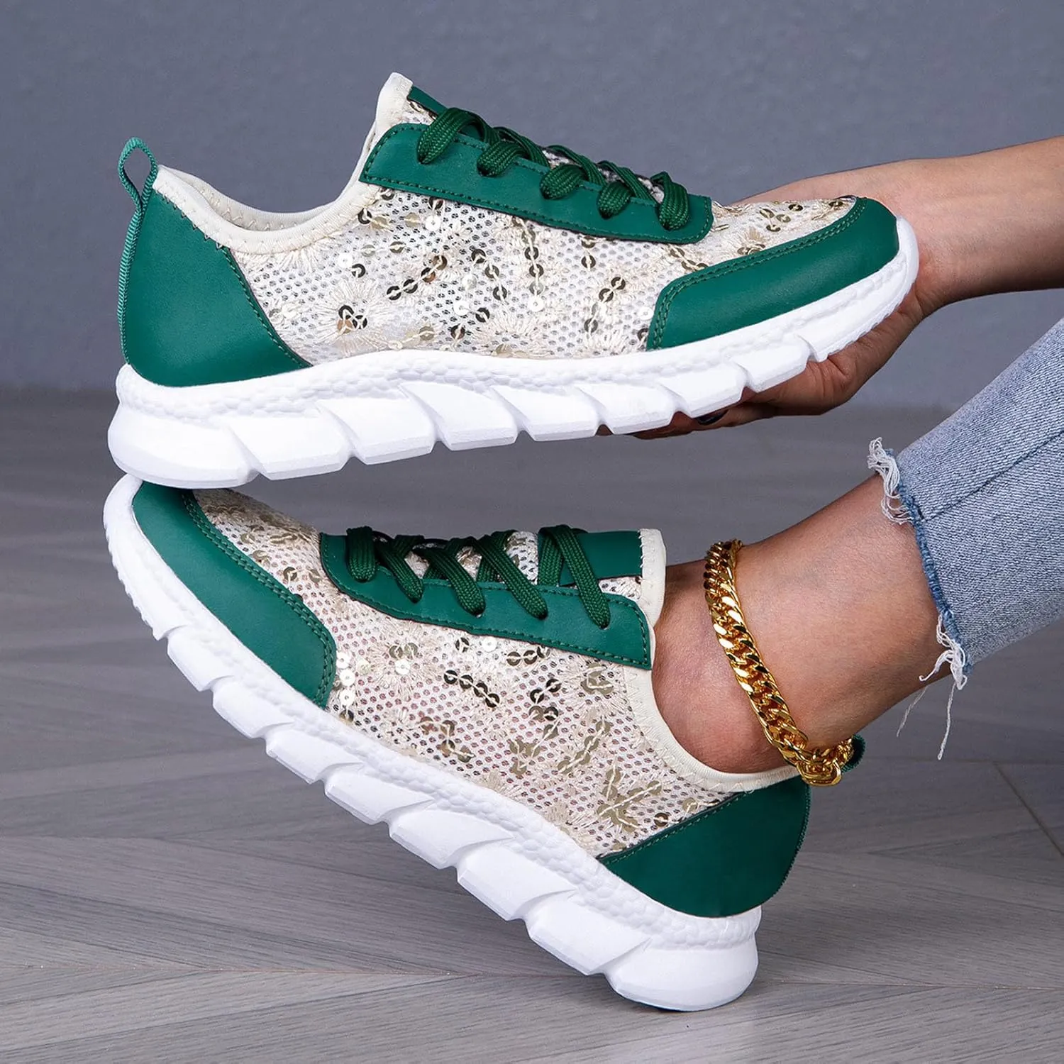 Flying Weaving Sneakers Women New Korean Fashion Round Head Lace Up Casual Shoes Thick Bottom Running Shoes Womens Shoes Water