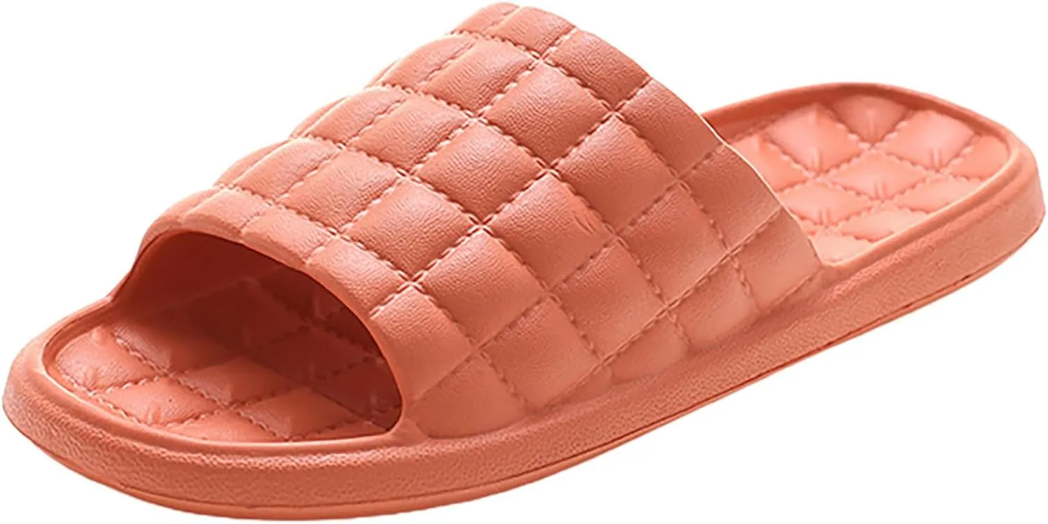 New Slippers for Women in Summer Indoor Bathroom for Men Slippers for Couples Hotel Soft Soles Shiny Slides for Women