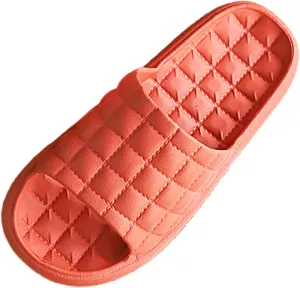 New Slippers for Women in Summer Indoor Bathroom for Men Slippers for Couples Hotel Soft Soles Shiny Slides for Women