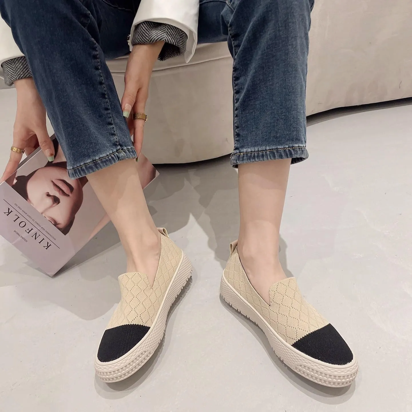 Platform Slip on Sneakers for Womens Slip On Sneakers Casual Knit Womens Walking Sneakers Platform Fashion Sneaker