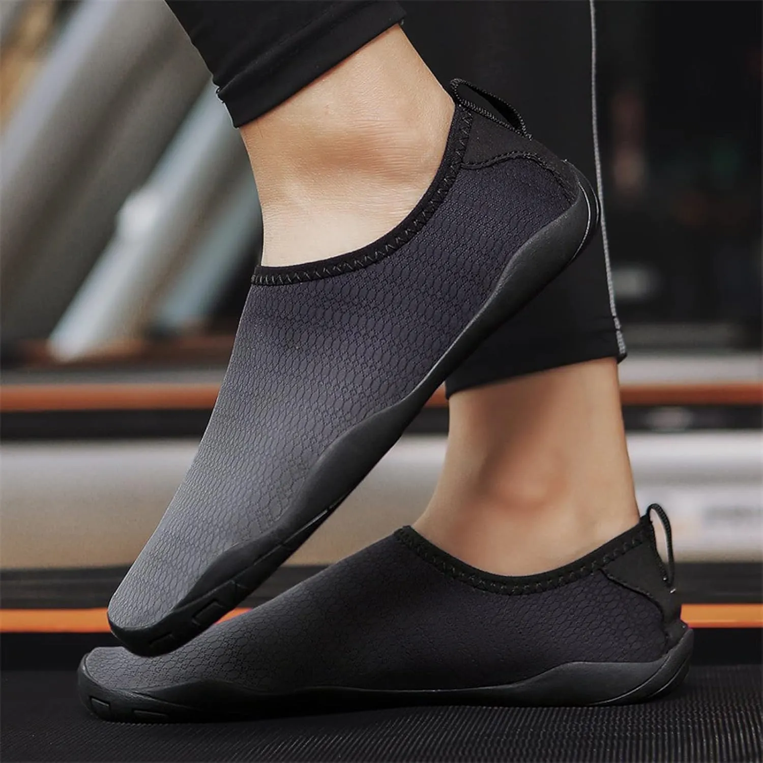 Quick Dry Water Shoes Barefoot Aqua Socks for Beach Swim Pool Surf Yoga Hiking Kayaking Women Men Lightweight Non Slip Outdoor Sports