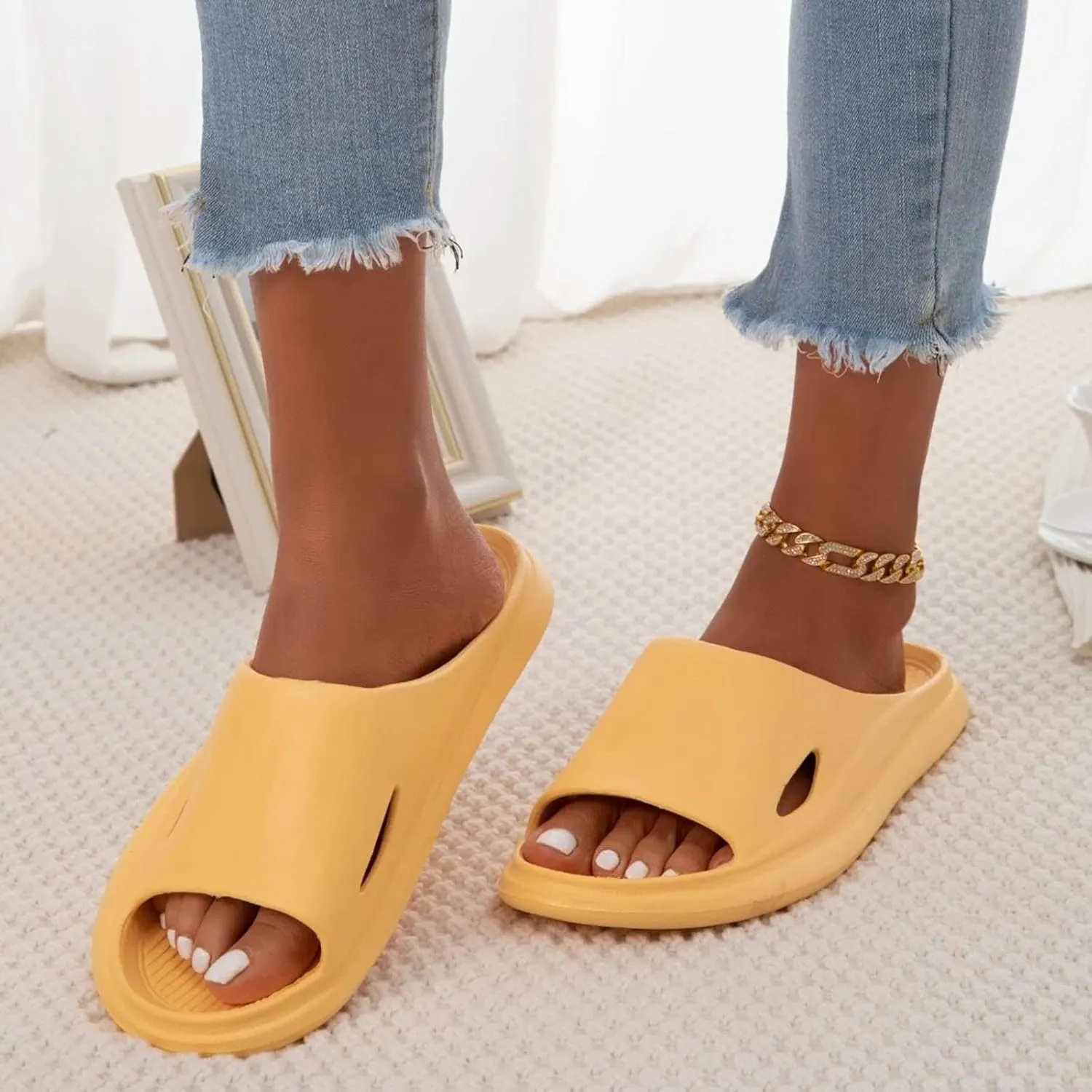 Shower Shoes Women's Slides Shower Sandals Mens Slippers Cloud Slippers Shoes with Drainage Holes