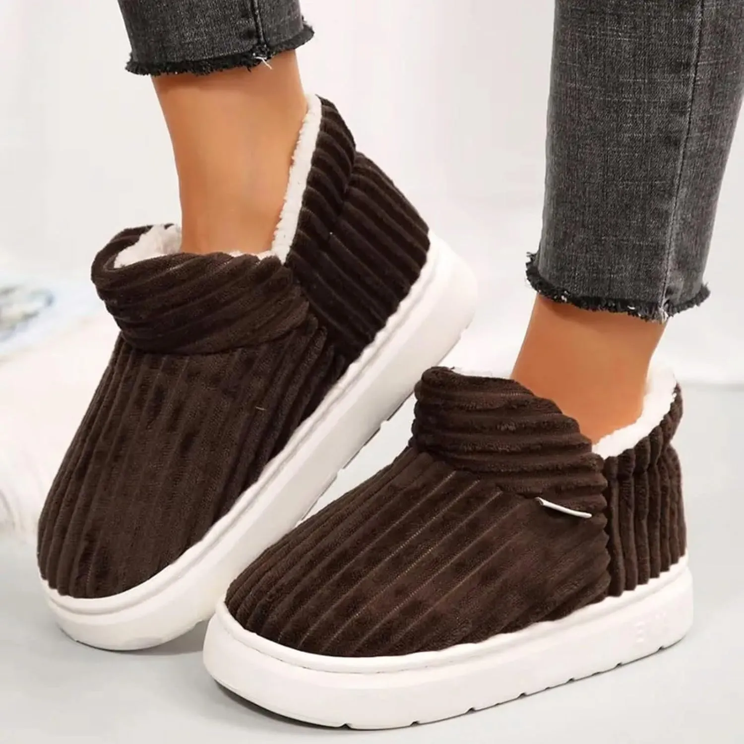Slippers for Women Men Memory Foam Fuzzy House Slippers Bedroom Non-Slip Warm Fluffy Plush Slippers with Arch Support