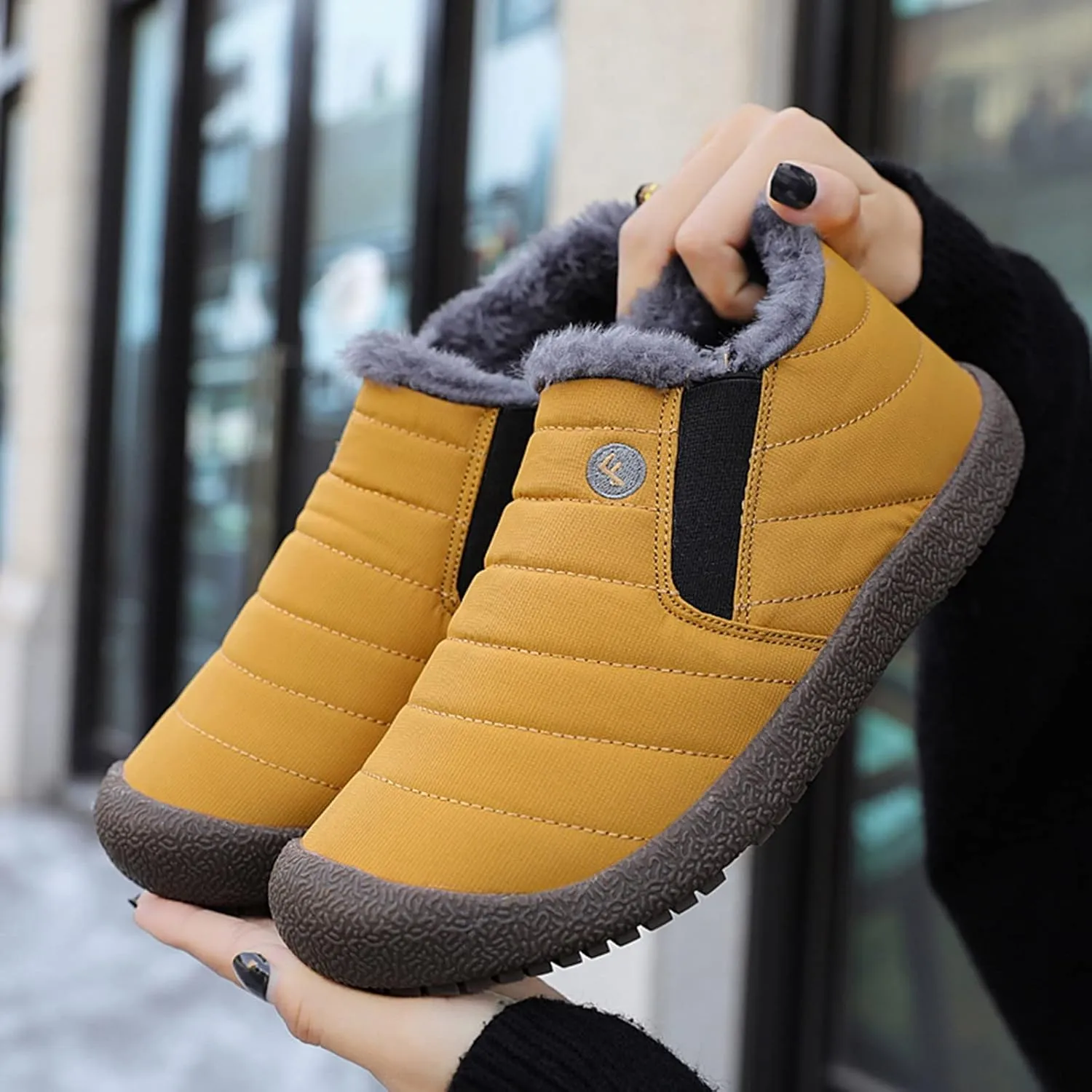 Snow Boots for Women Faux Furry Lined Ankle Booties Low Heel Leather Fashion Slip on Comfortable Fall Winter Boots Black Zipper Retro Ladies Boots Women Booties