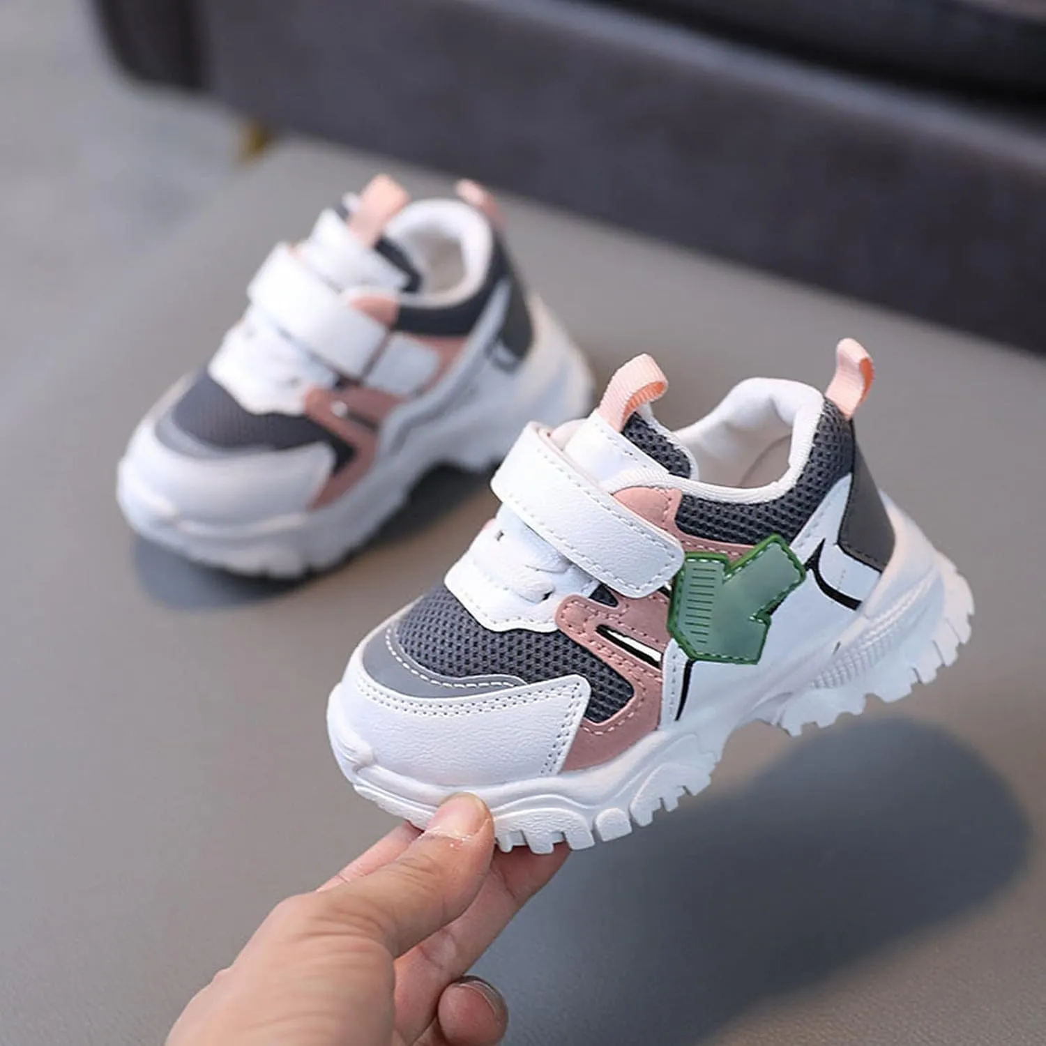 Sports Shoes for Boys Girls Kids Casual Single Shoes First ?alkers Shoes Outdoor Soft Breathable Sports Shoes