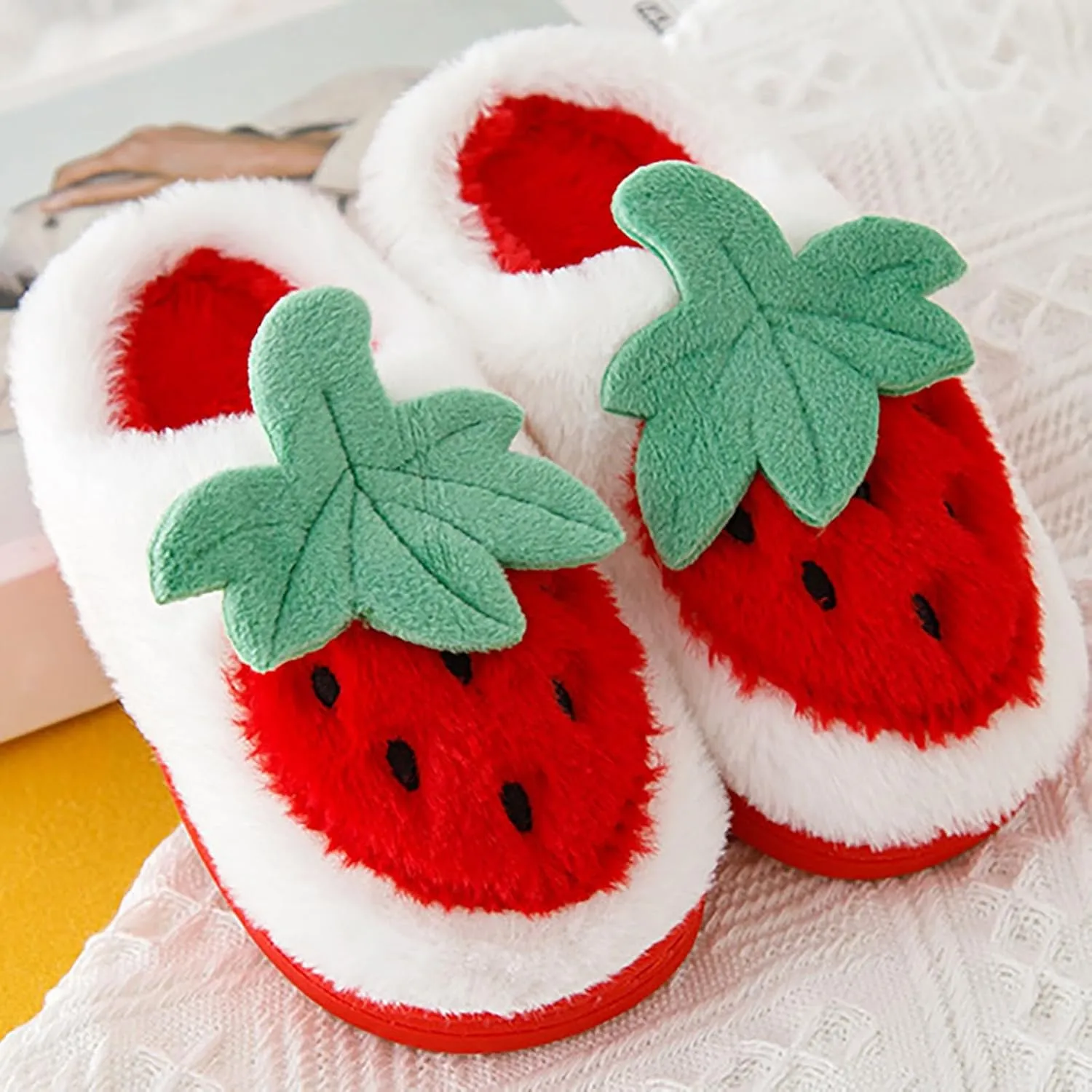 Sweet Strawberry Slippers for Toddler Kids Winter Cute 𝐂ozy House Shoes Girl Boy Warm Fleece House Slippers