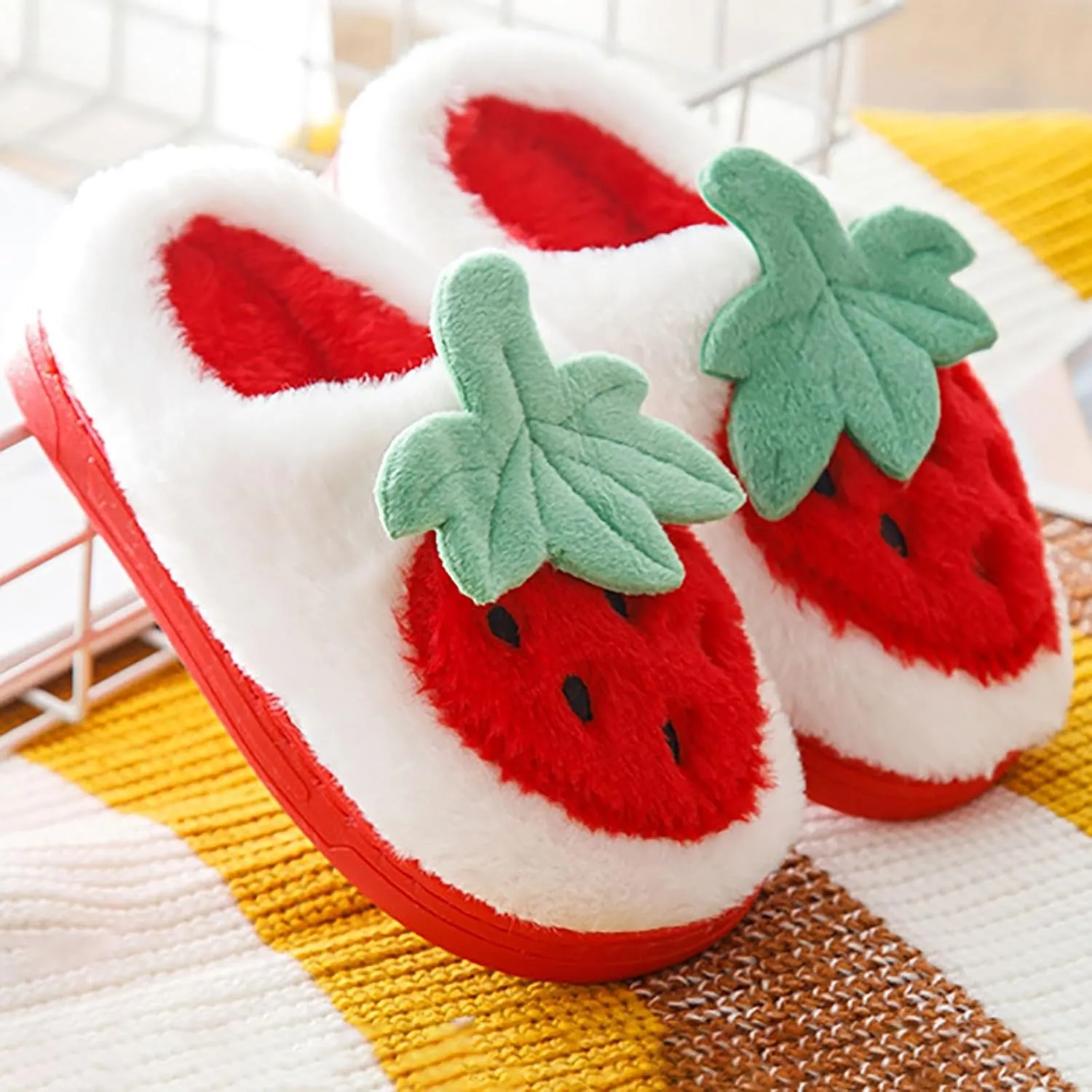 Sweet Strawberry Slippers for Toddler Kids Winter Cute 𝐂ozy House Shoes Girl Boy Warm Fleece House Slippers