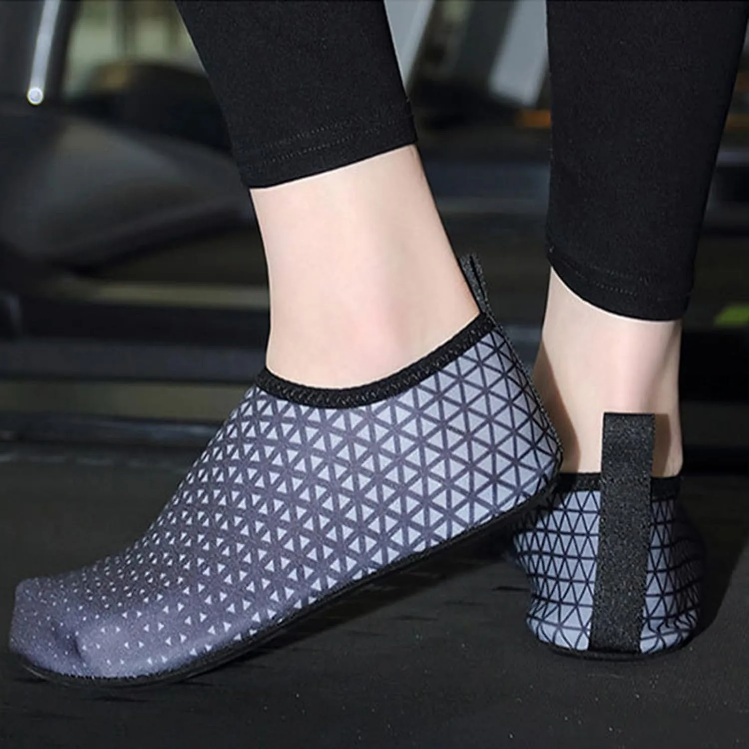 Swim Beach Water Shoes for Men Women Quick Dry Barefoot Aqua Pool Surf Hiking Kayaking Diving Yoga Outdoor Sports Breathable