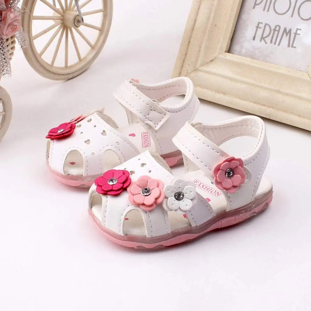 Toddler Baby Girls Led Shoes Kids Light Up Sandals Summer Outdoor Casual Beach Shoes with Flower Anti Slip Sole