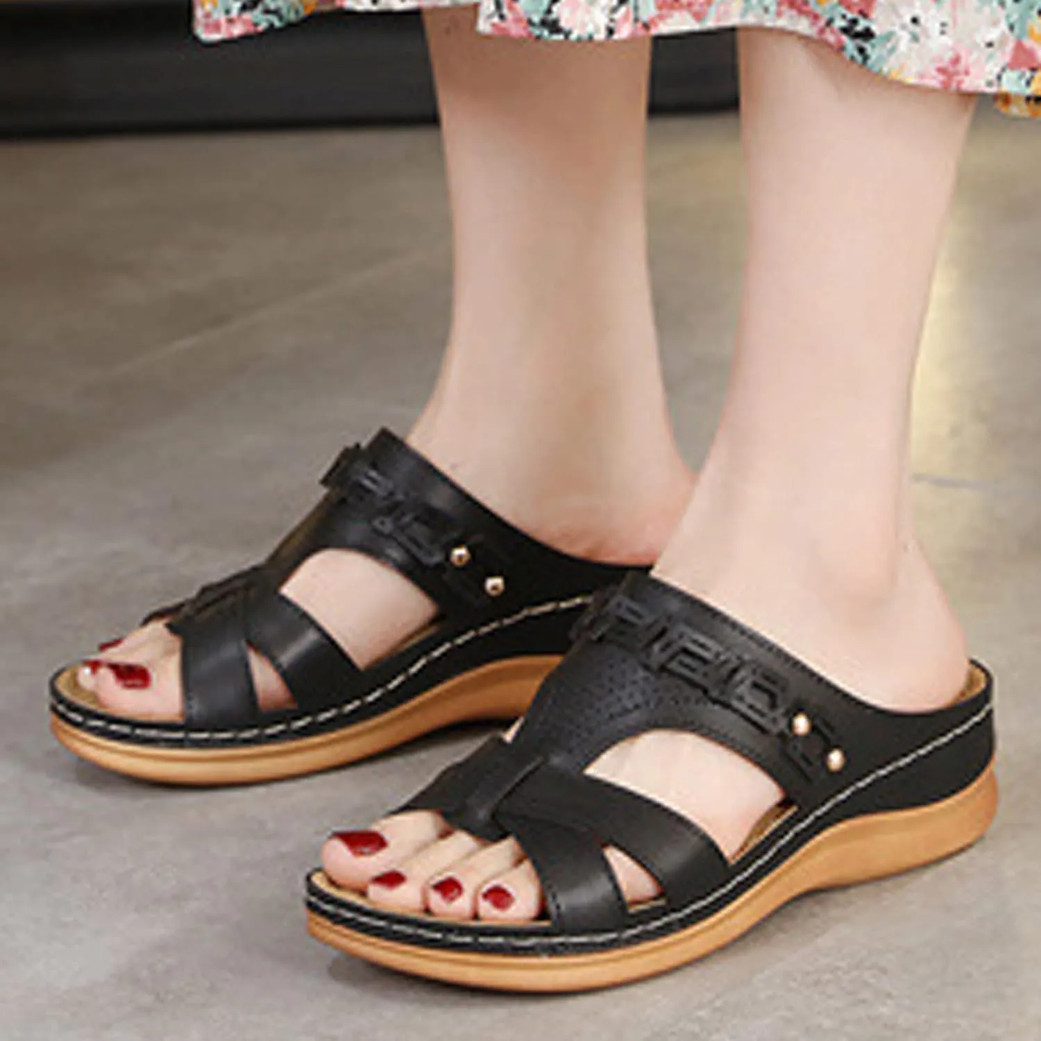 Women's Arch Support Sandals Woman Sandals Summer Diabetic Sandals for Men Wide Width Womens Hiking Shoes Orthopedic Slip Resistant Walking Shoes for Women Cute Black Sandals for Women