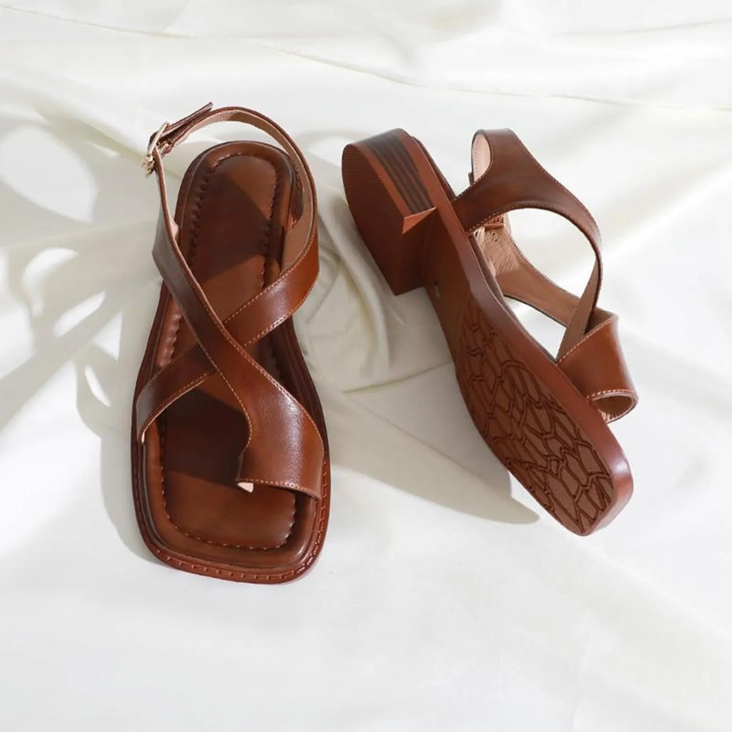 Women's Dressy PU Flip Flops Vintage Fashion Square Toe Ring Leather Sandal Trendy Comfort Lightweight Summer Shoes