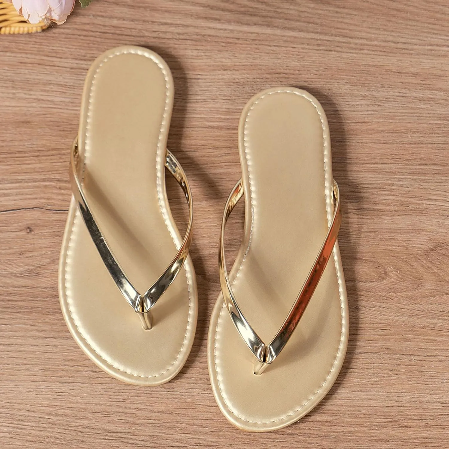 Women's Flip Flops Comfort Summer Flat Thong Slippers Walking Indoor Outdoor Flip-Flops Beach Clip Toe Slide Sandal