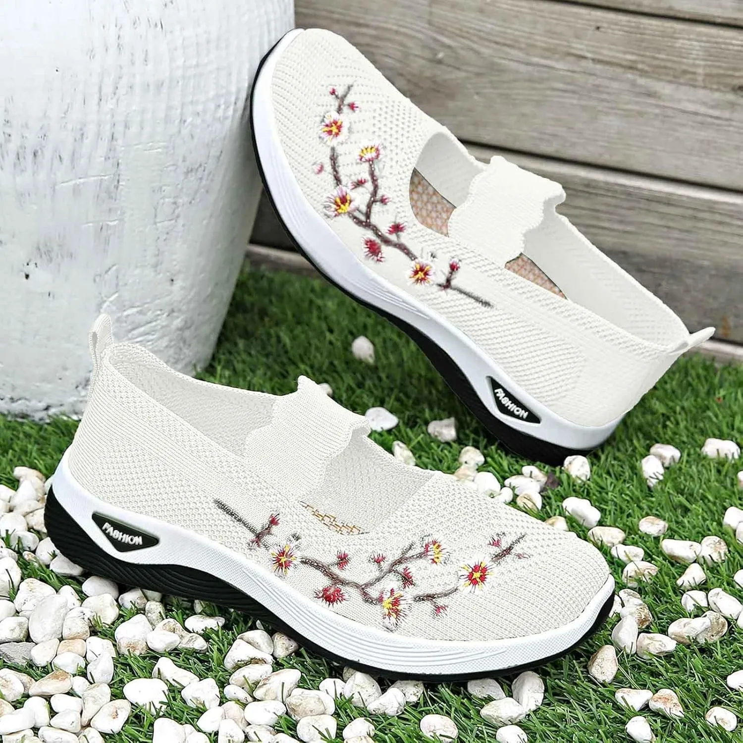 Women's Knitted Mesh Flat Loafers Slip-On Breathable Comfortable Low Top Sport Shoes Fashion Casual Basketball Shoes