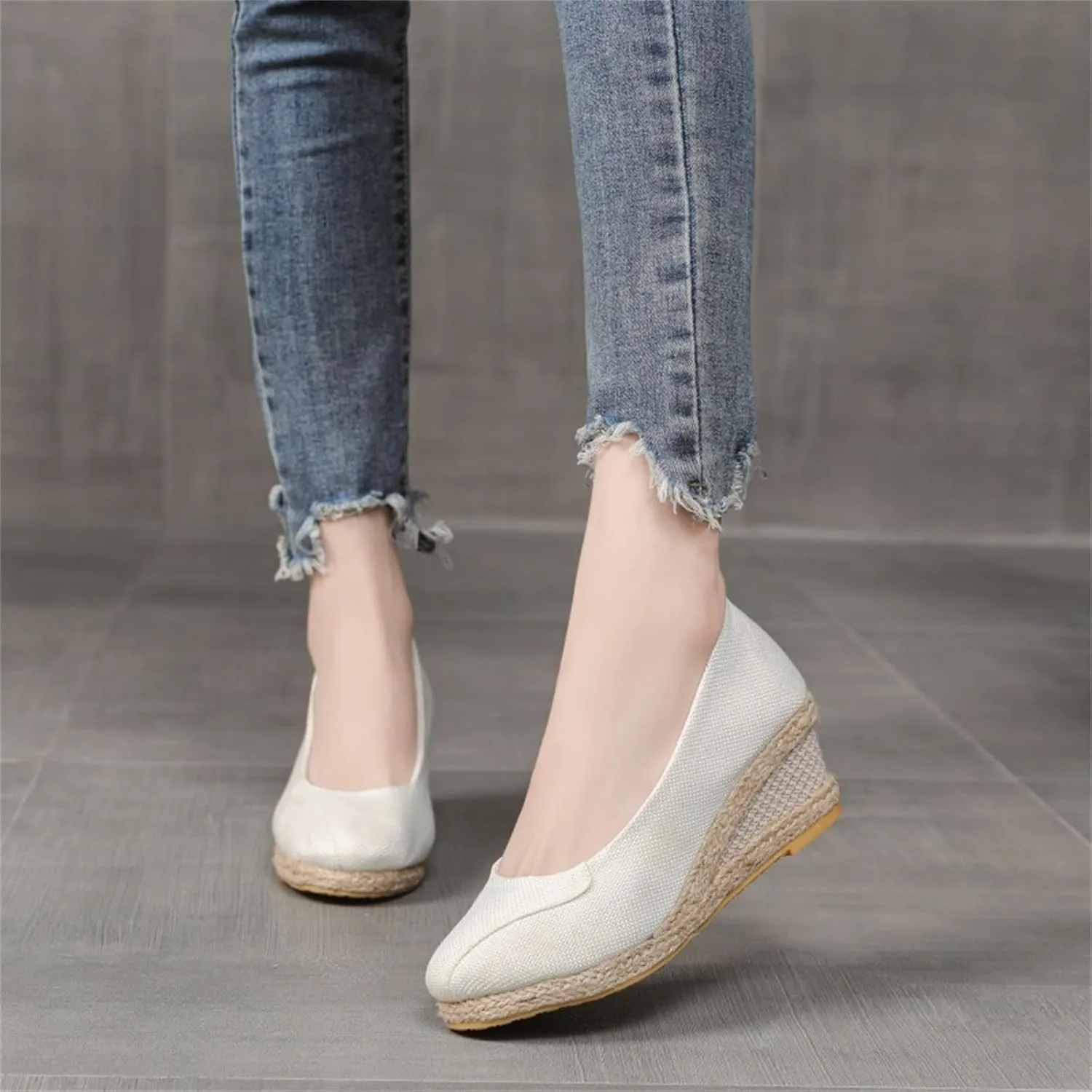 Women's Platform Espadrilles Closed Toe Wedges Slip On Comfortable Heels Wedge Sandals Pumps Shoes
