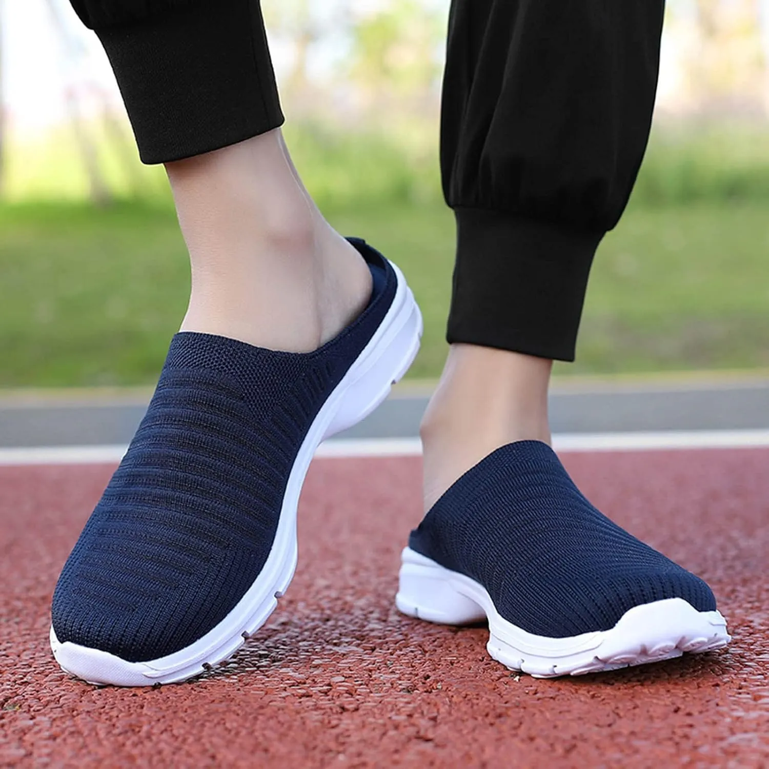 Women's Slip-on Mule Sneakers Lightweight Tennis Shoes Womens Food Service Ladies Casual Shoes Fashion Sneakers White Tennis Shoe Trainers Shoe