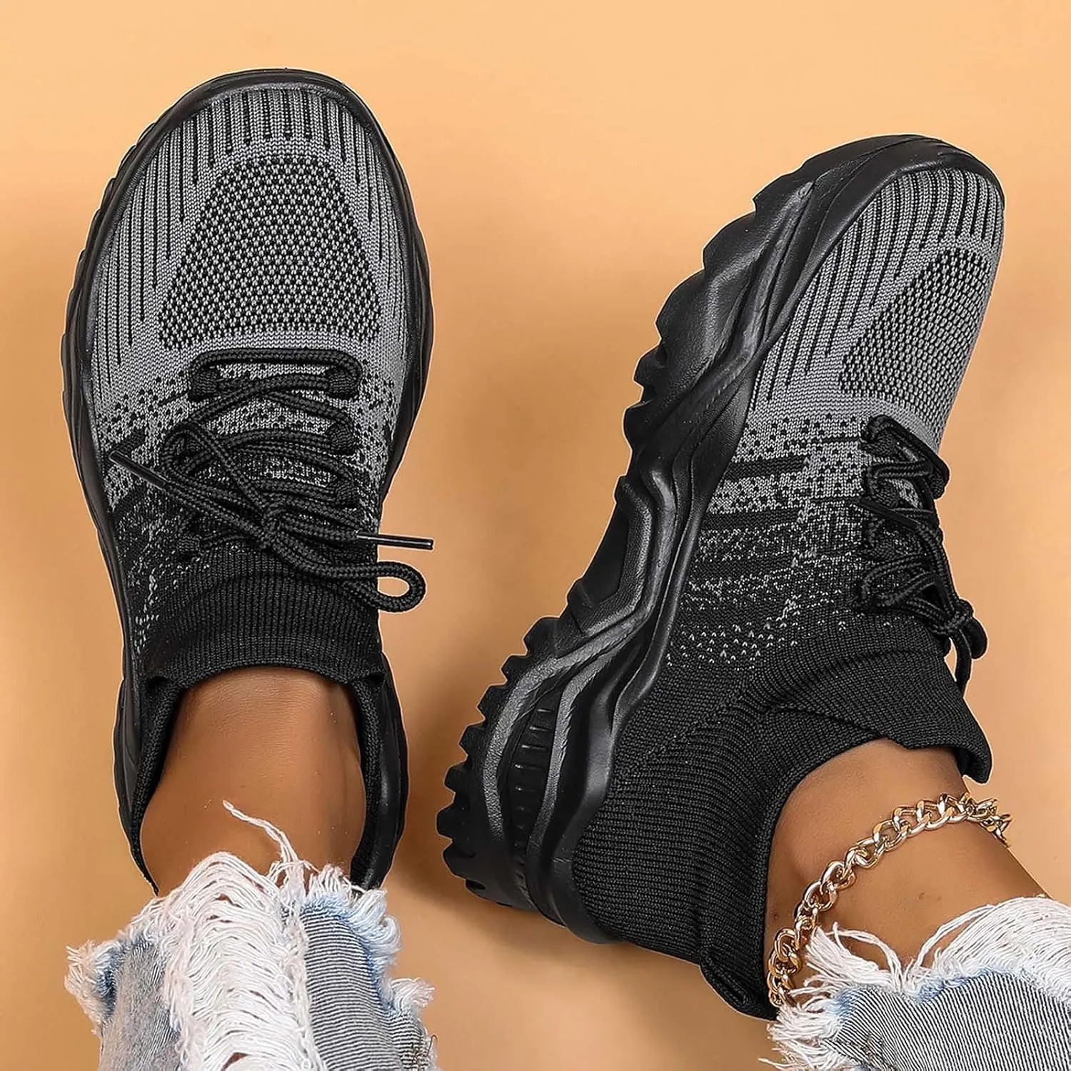 Women's Solid Color Fashion Four Season Lace Up Sneakers Solid Color Flying Woven Running Shoes Womens Rave Shoes