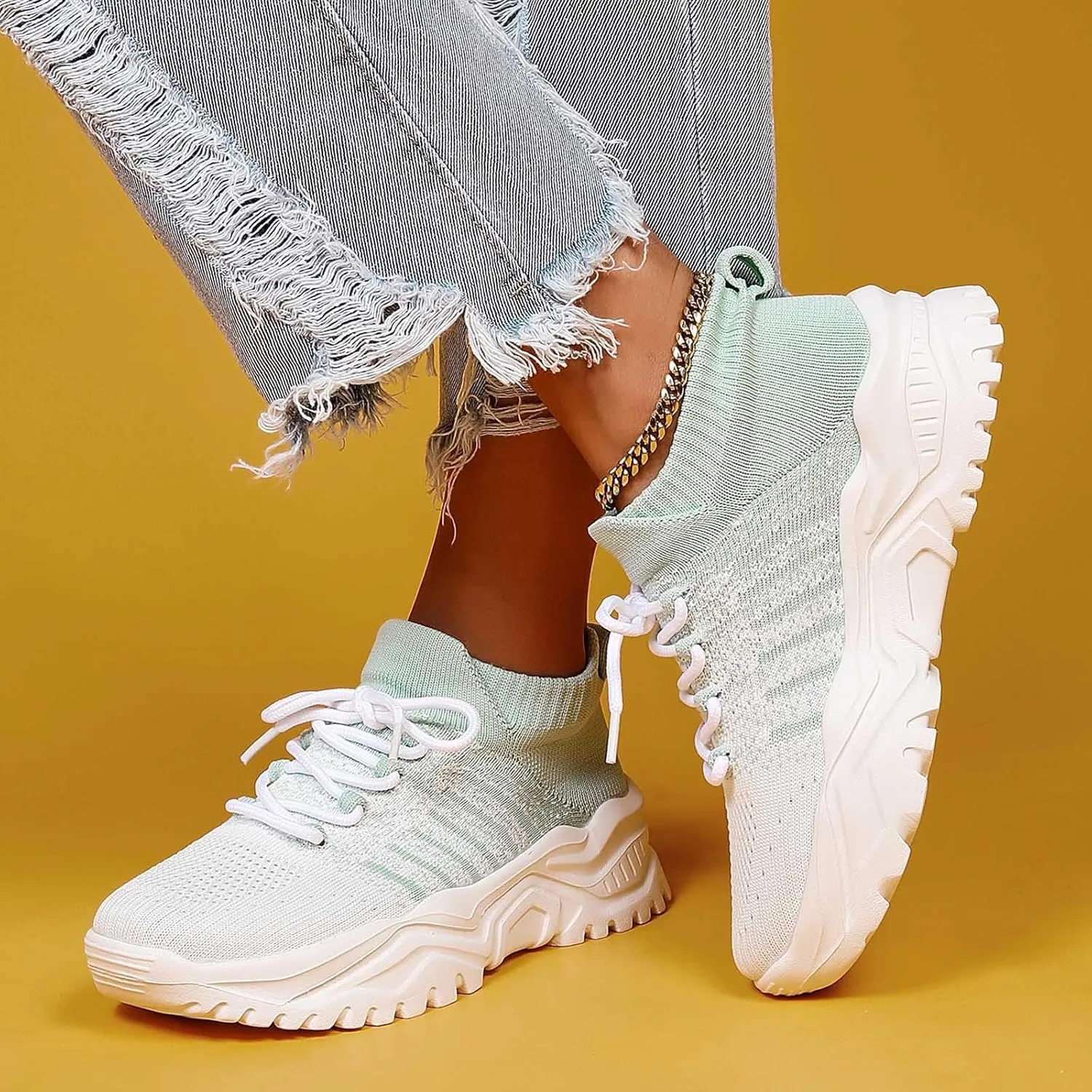 Women's Solid Color Fashion Four Season Lace Up Sneakers Solid Color Flying Woven Running Shoes Womens Rave Shoes